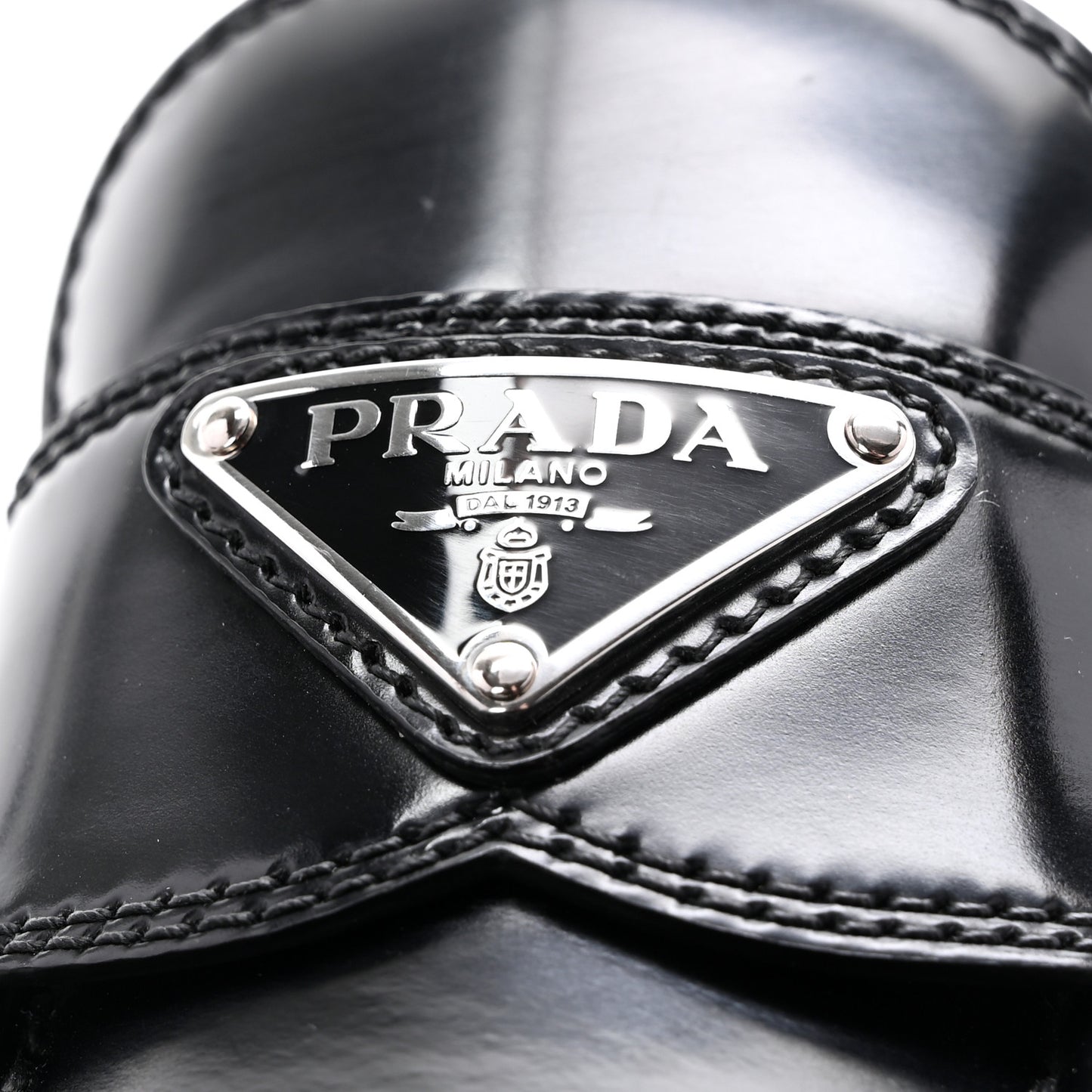 Spazzolato Metal Triangle Logo 85mm Loafers 36 Black