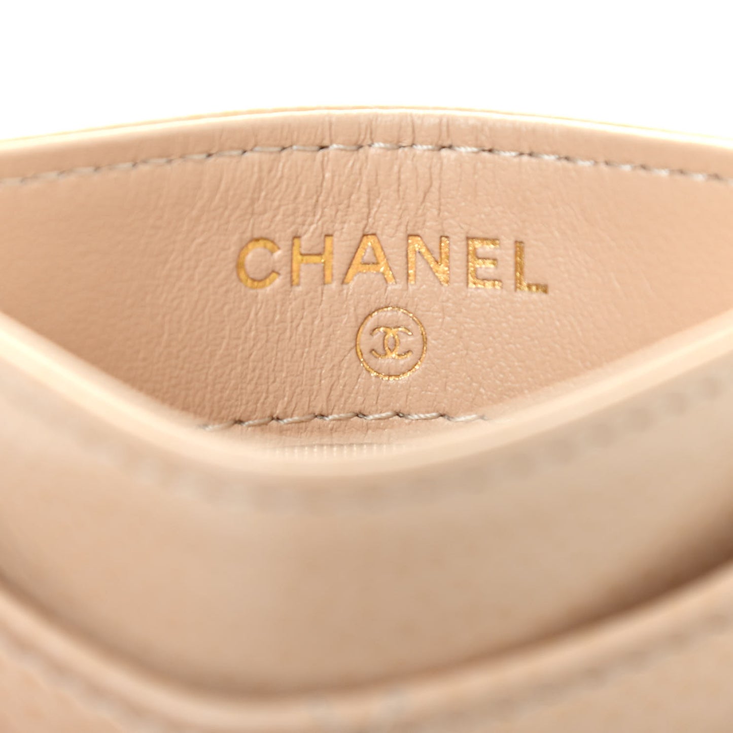Caviar Quilted Card Holder Beige