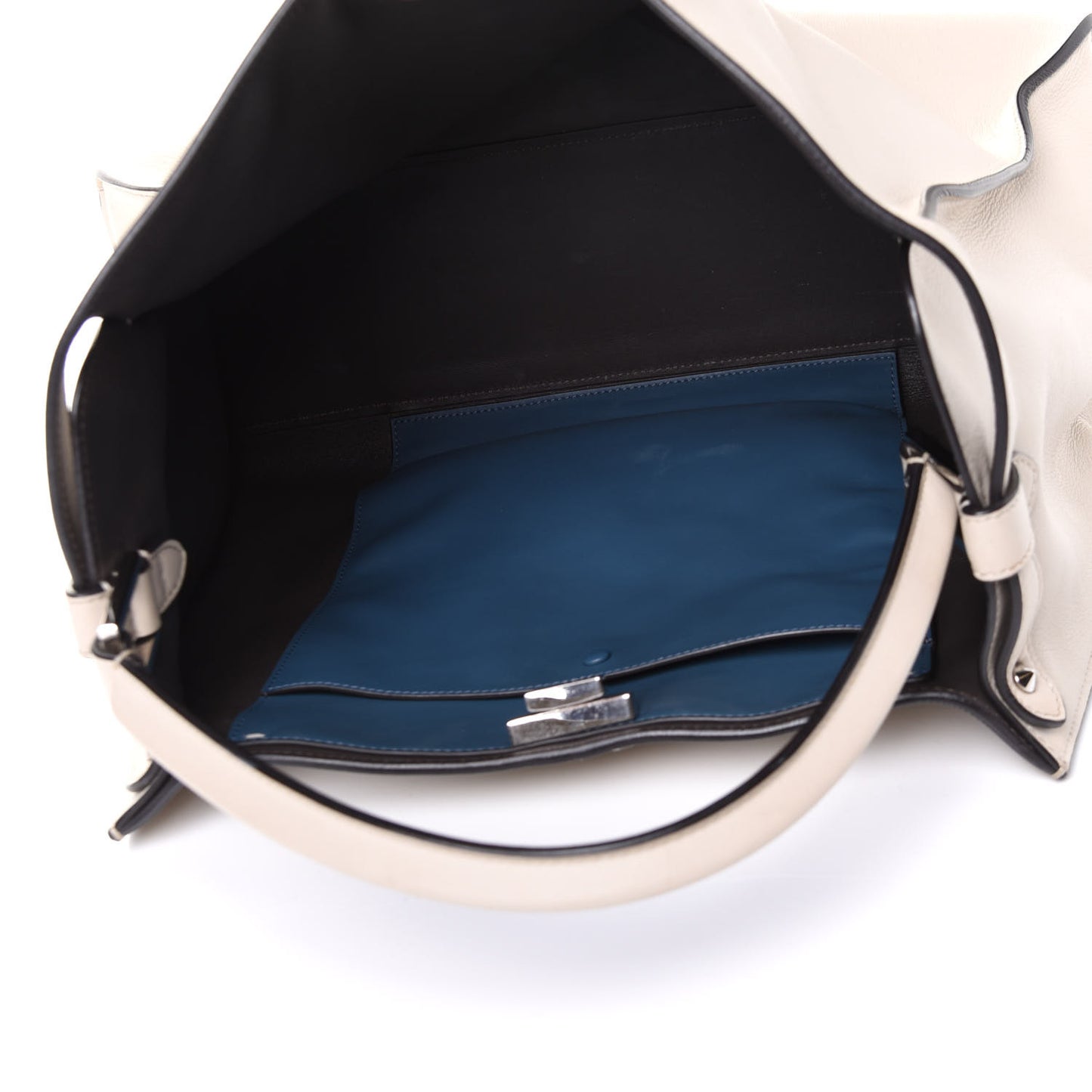 Vitello Seta Century Large Peekaboo X-Lite Latte Balena