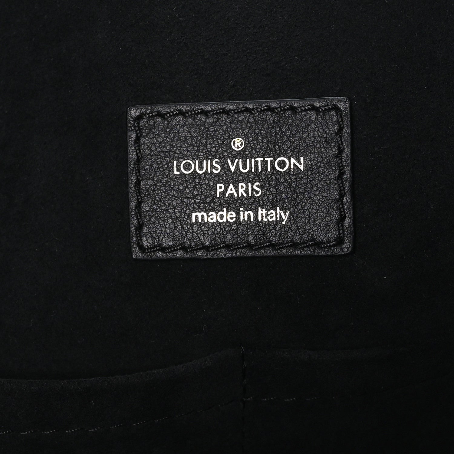 Louis Vuitton Reverse Monogram Triangle Softy 6 of 8