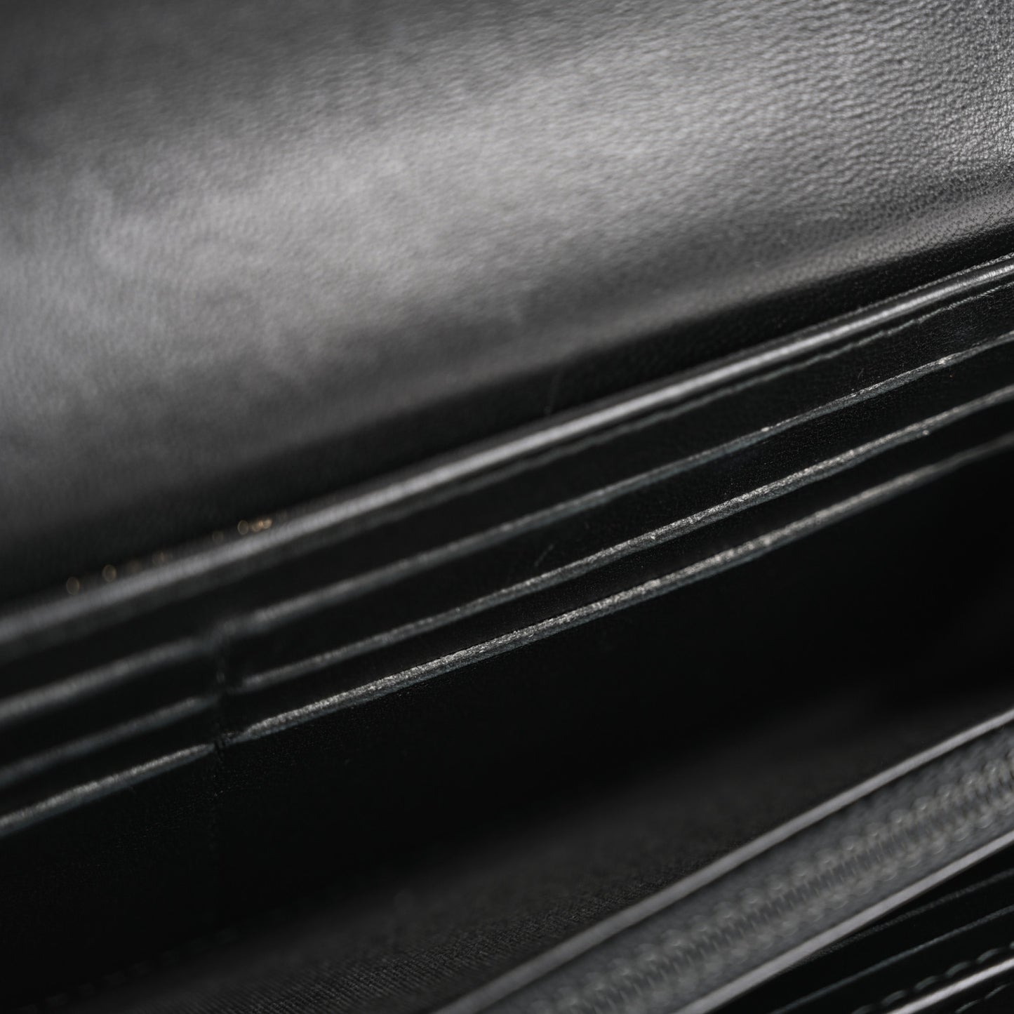 Lambskin Quilted CC Chic Gusset Wallet Black