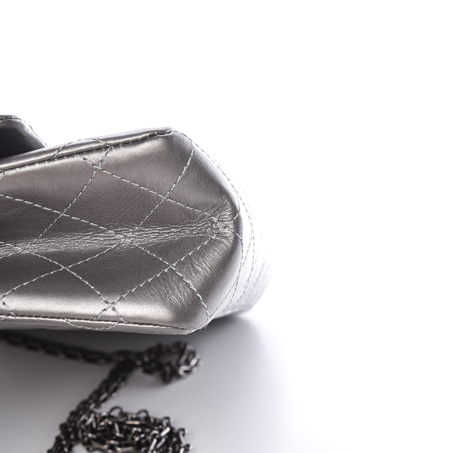 Metallic Aged Calfskin 2.55 Reissue 226 Flap Silver