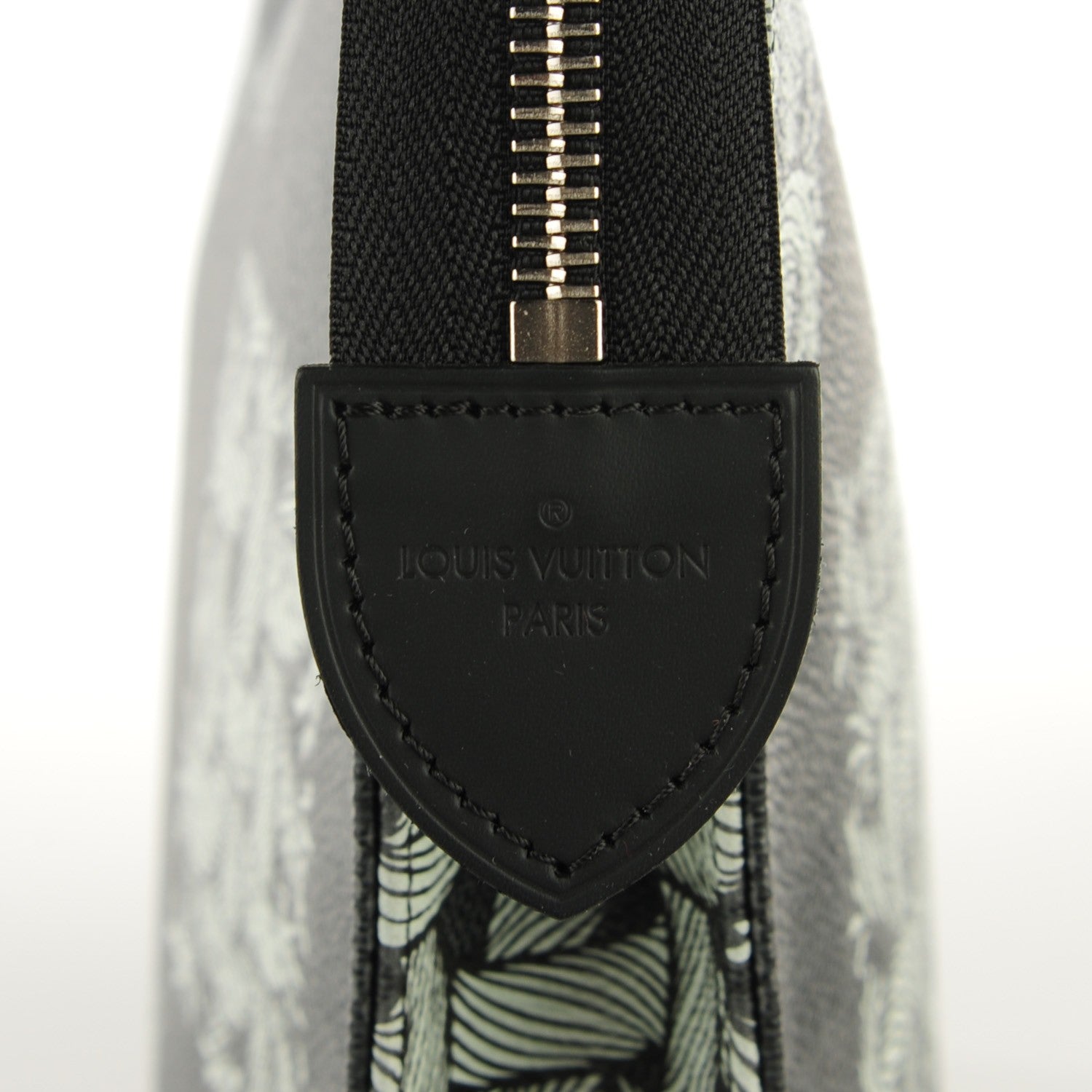 Louis Vuitton Damier Graphite Rope Pochette Voyage White 7 of 8