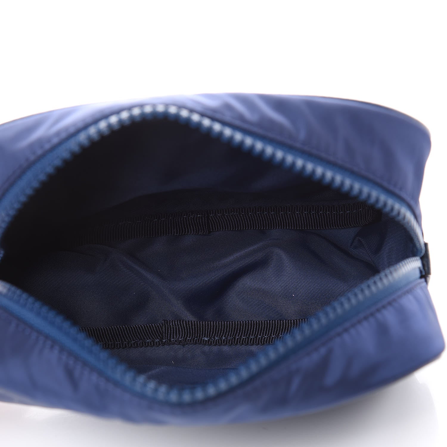 Gucci Nylon Monogram Small Dolmias Pouch Tide 5 of 9