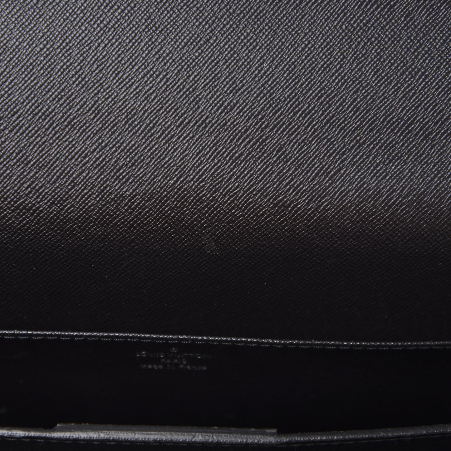 Taiga Robusto 2 Compartment Briefcase Black