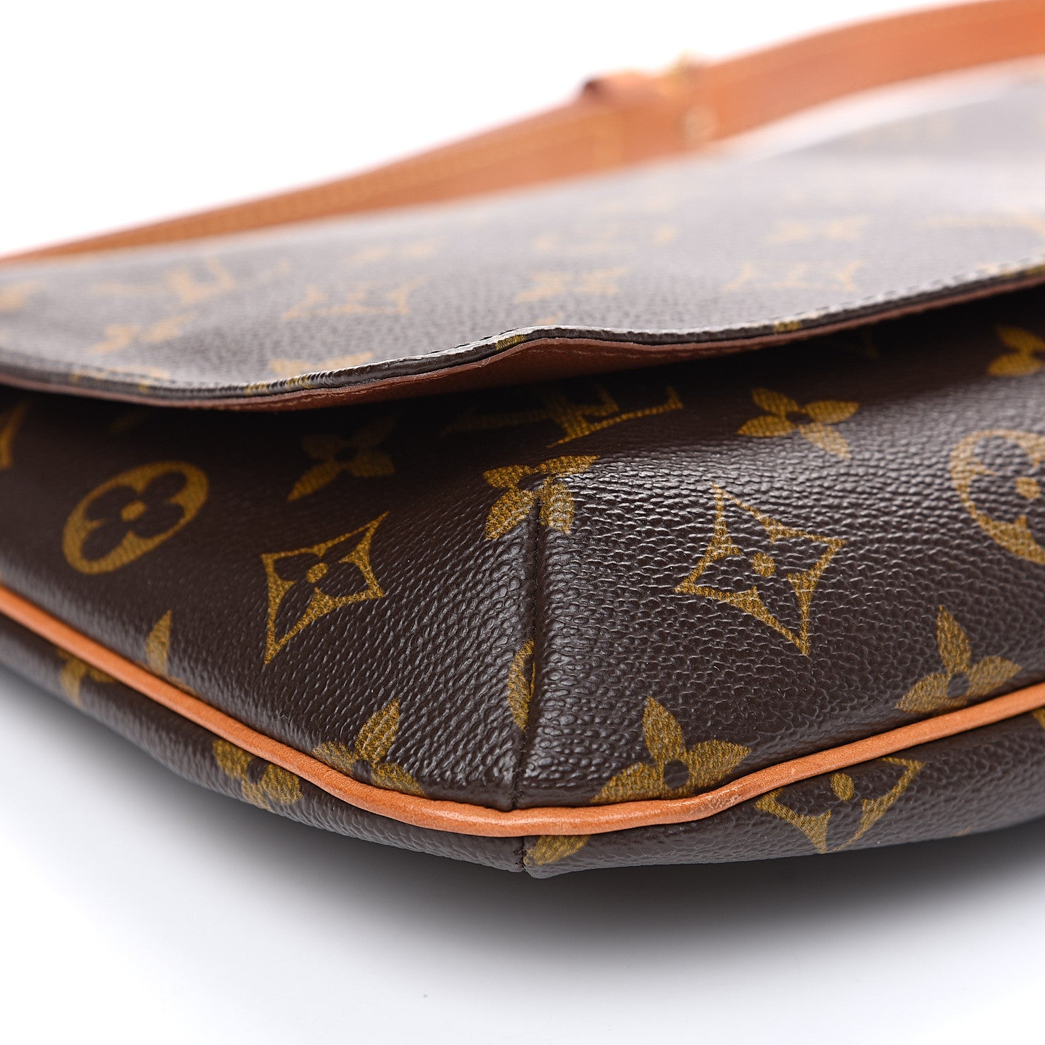 Louis Vuitton Monogram Musette Tango 6 of 9