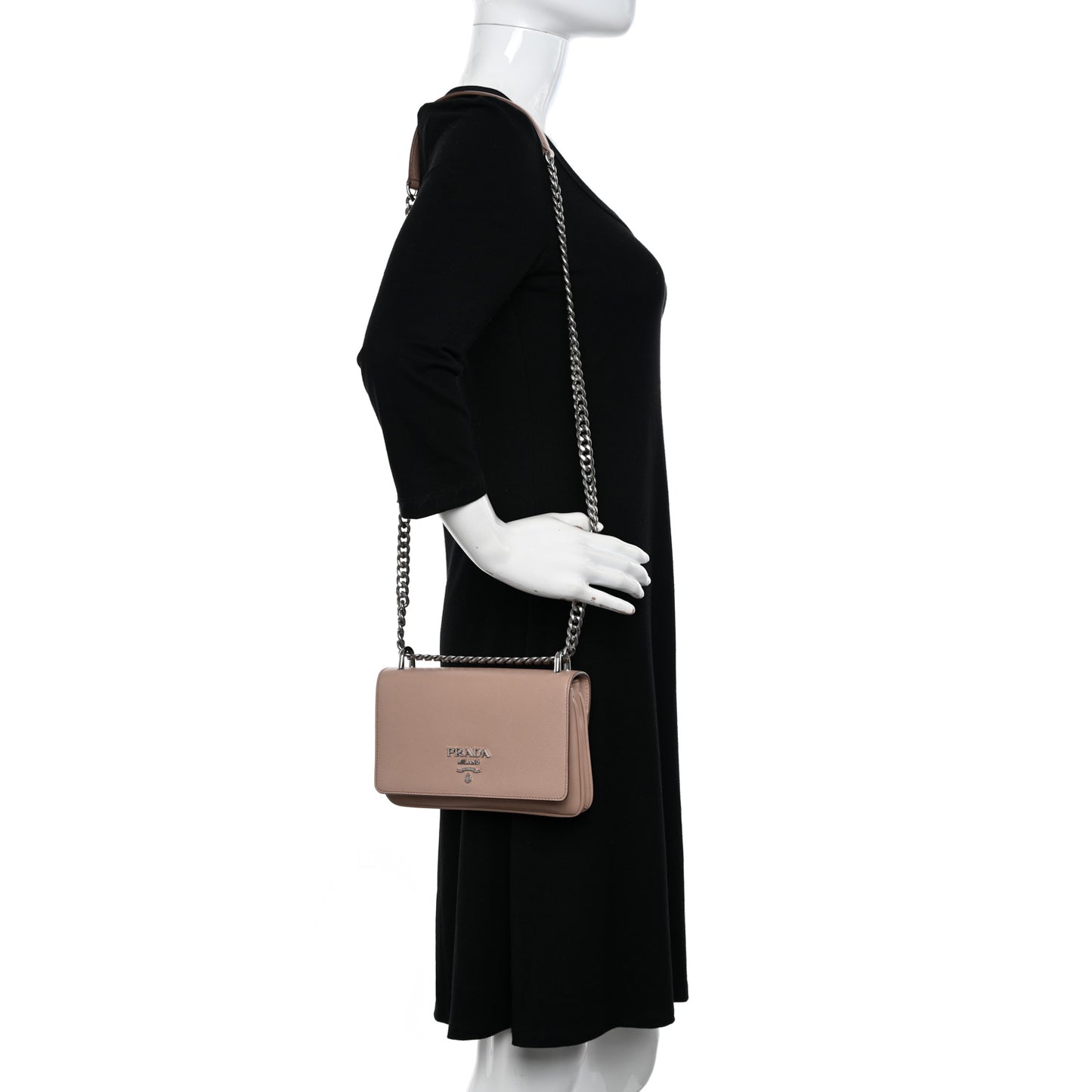 Soft Calfskin Saffiano Chain Crossbody Bag Cipria