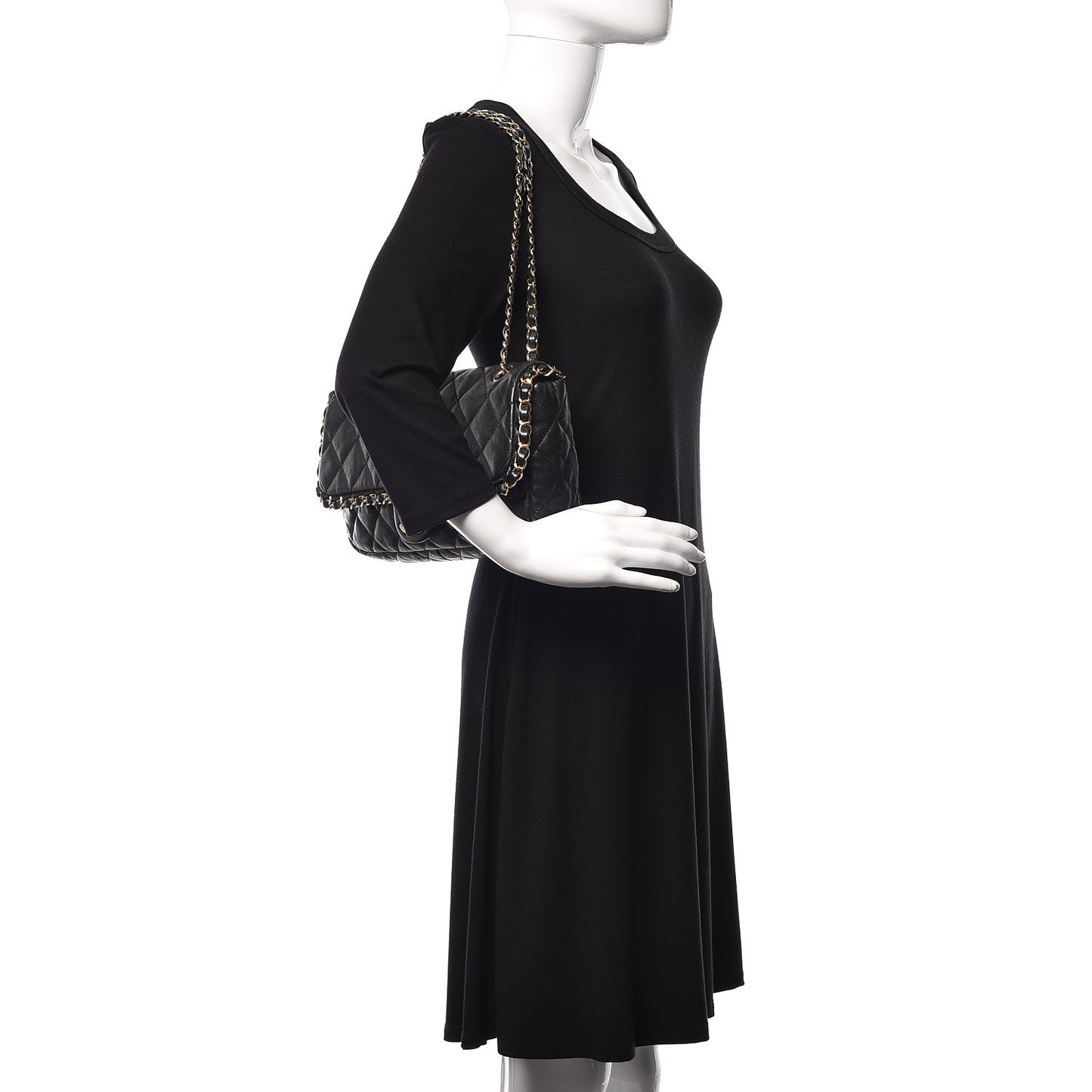 Calfskin Quilted Medium Chain Me Flap Black