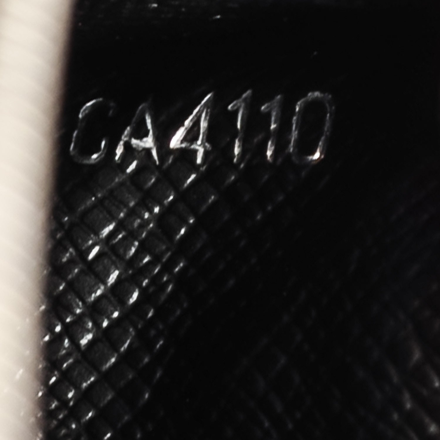 Louis Vuitton Epi Sarah Wallet Black 8 of 8
