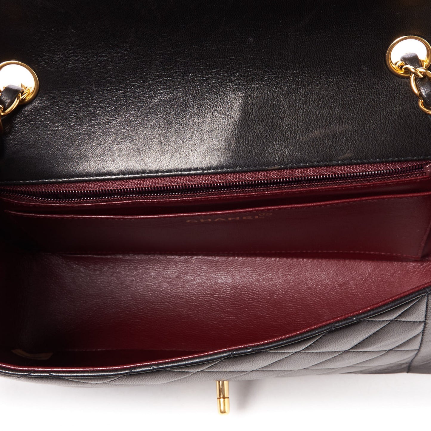 Lambskin Quilted Medium Single Flap Black