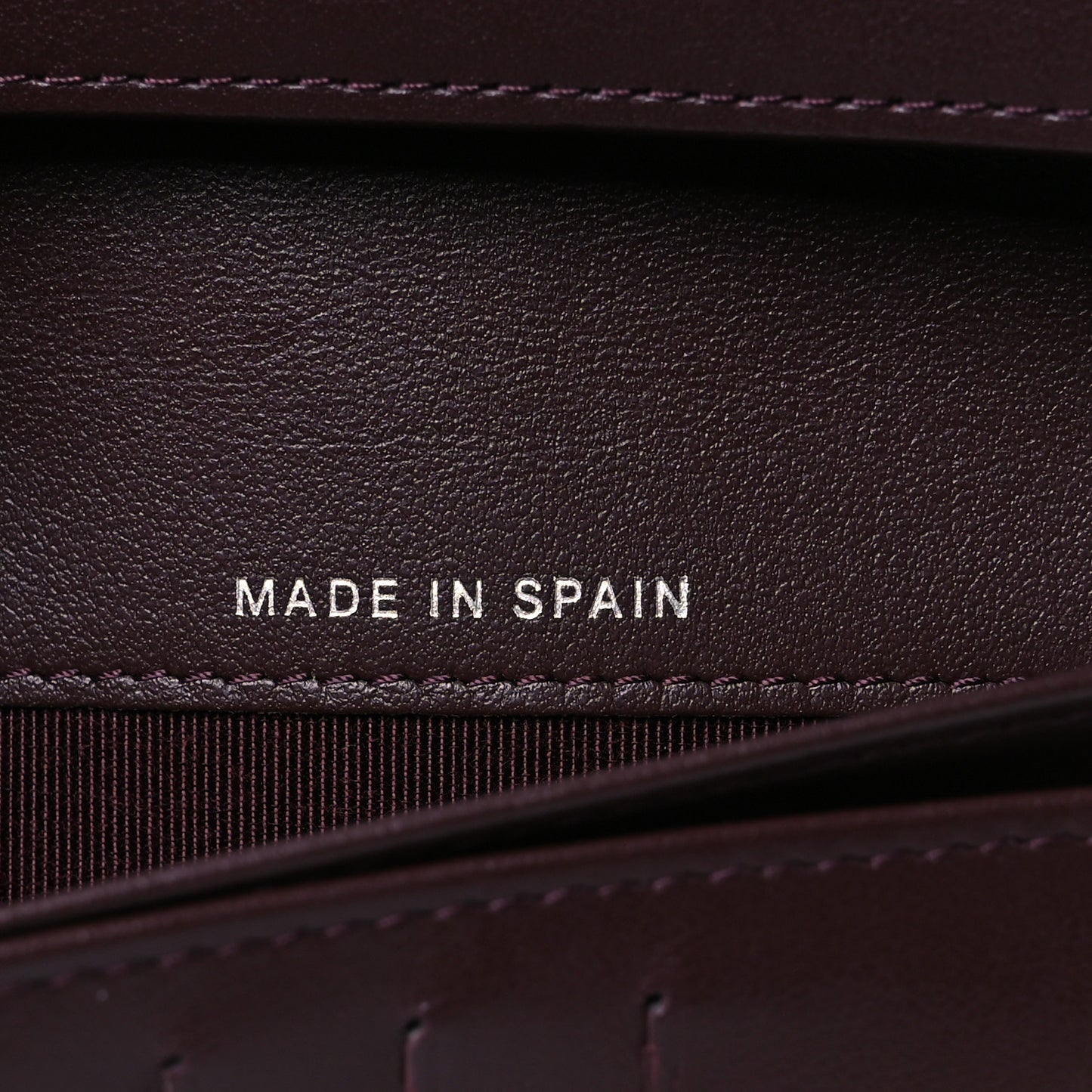 Caviar Quilted Yen Wallet Black