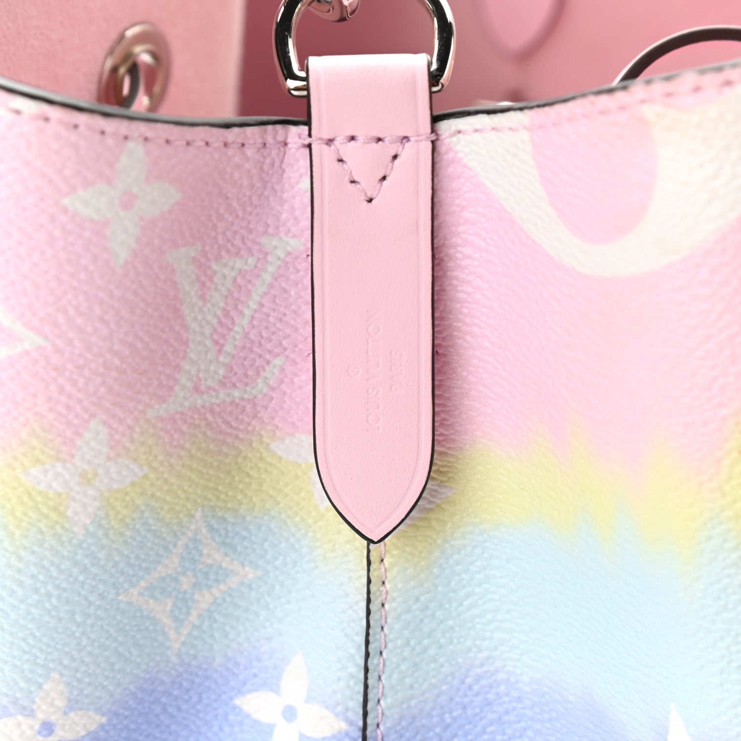Louis Vuitton Monogram Escale Neonoe MM Pastel 6 of 13