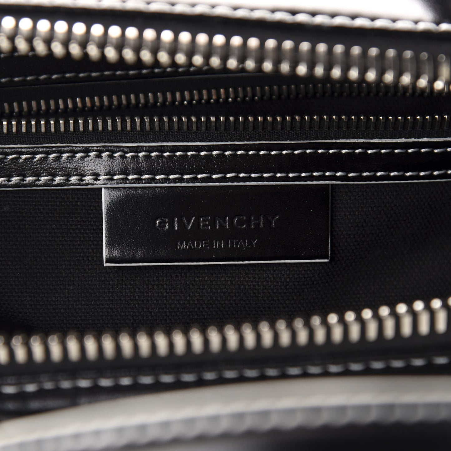 Calfskin Contrast Topstitch Small Antigona Black White