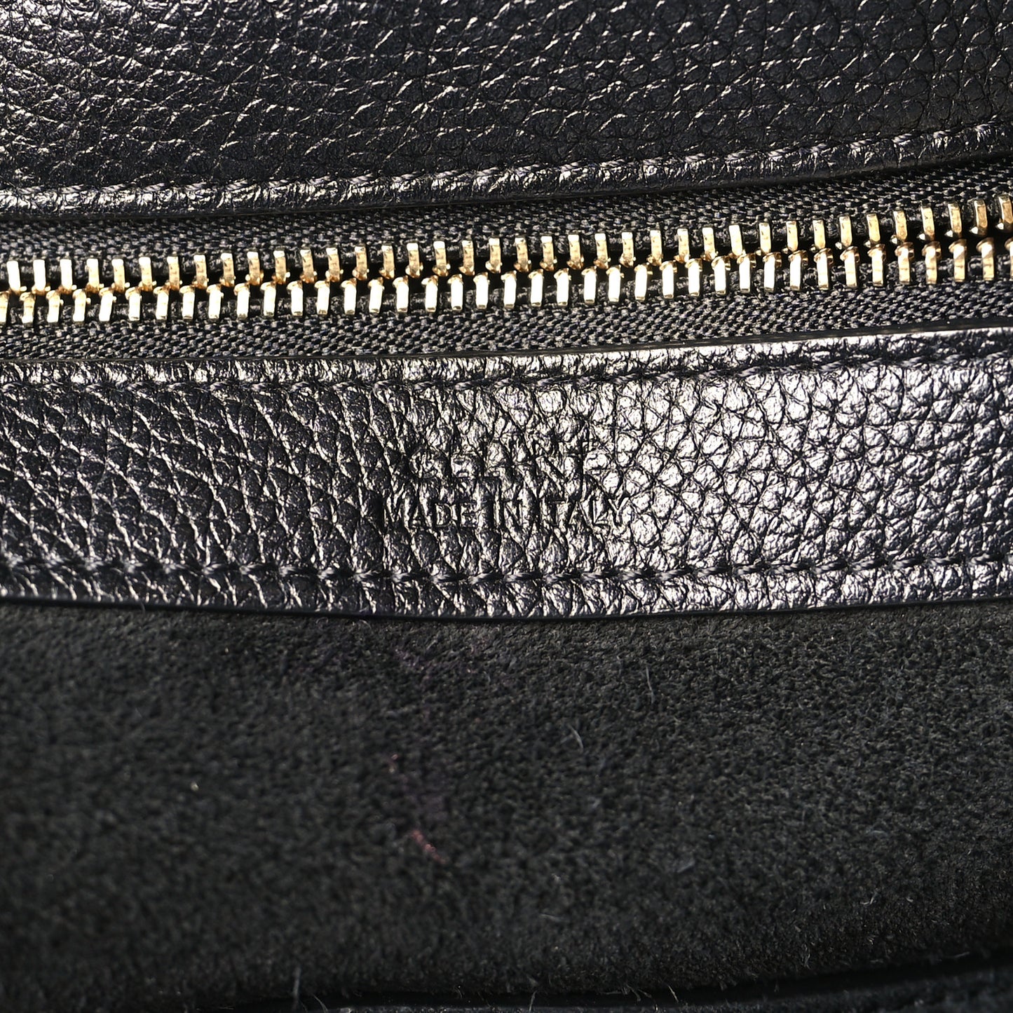 Soft Grained Calfskin Medium Belt Cabas Phantom Black