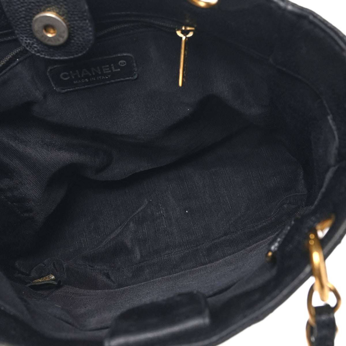 Caviar Quilted Petit Shopping Tote PST Black