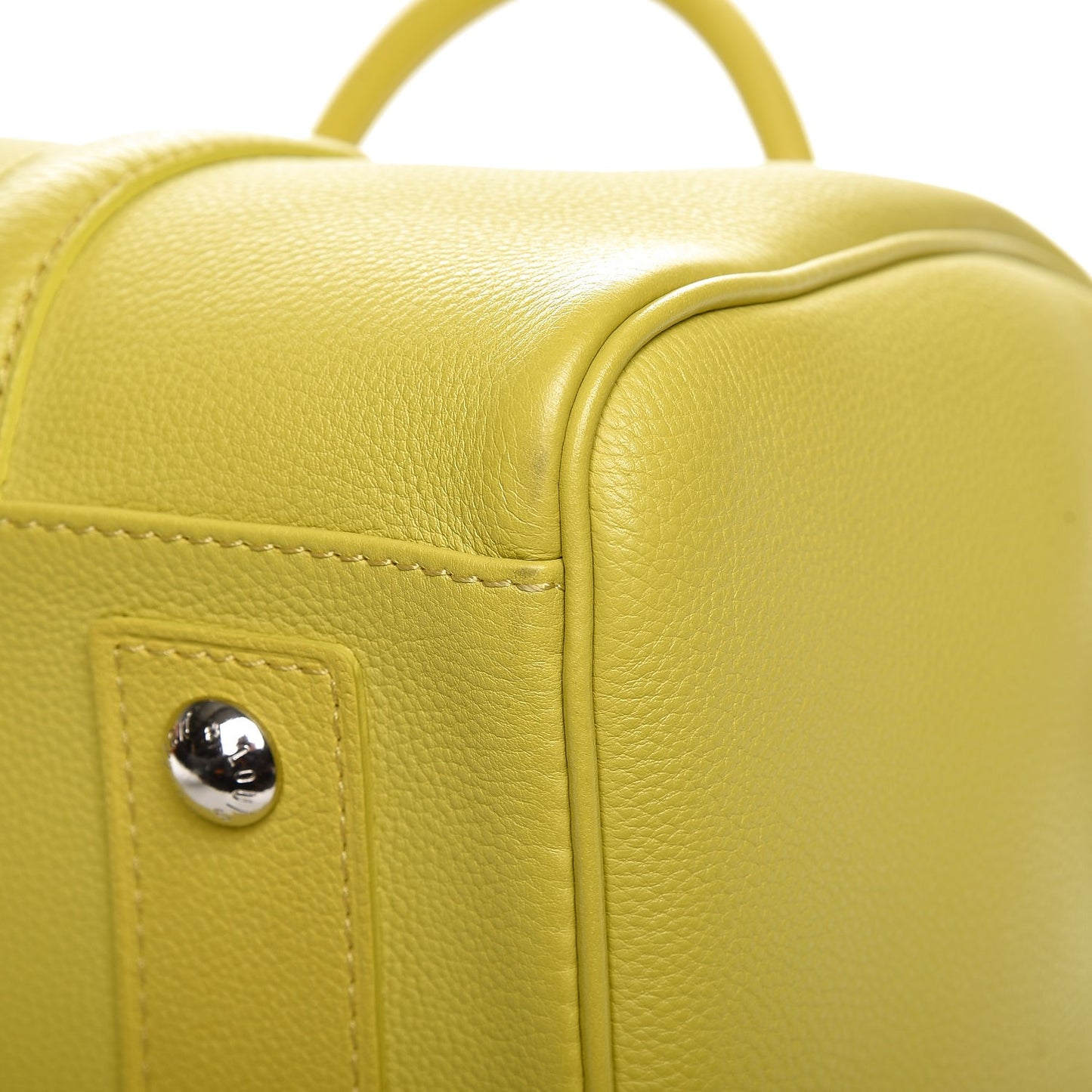 Veau Cachemire SC Bag PM Pistache
