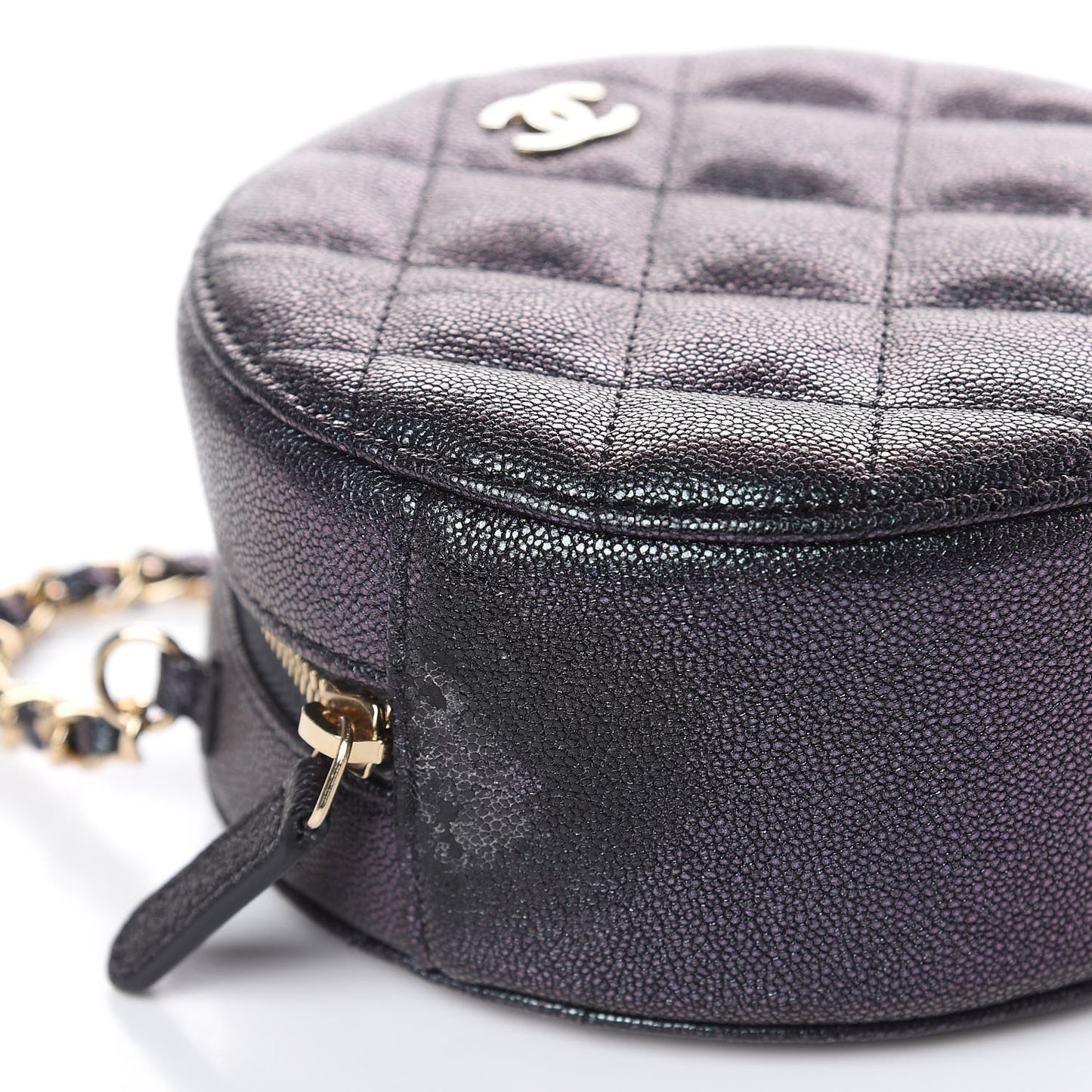 Iridescent Caviar Quilted Round Clutch With Chain Black