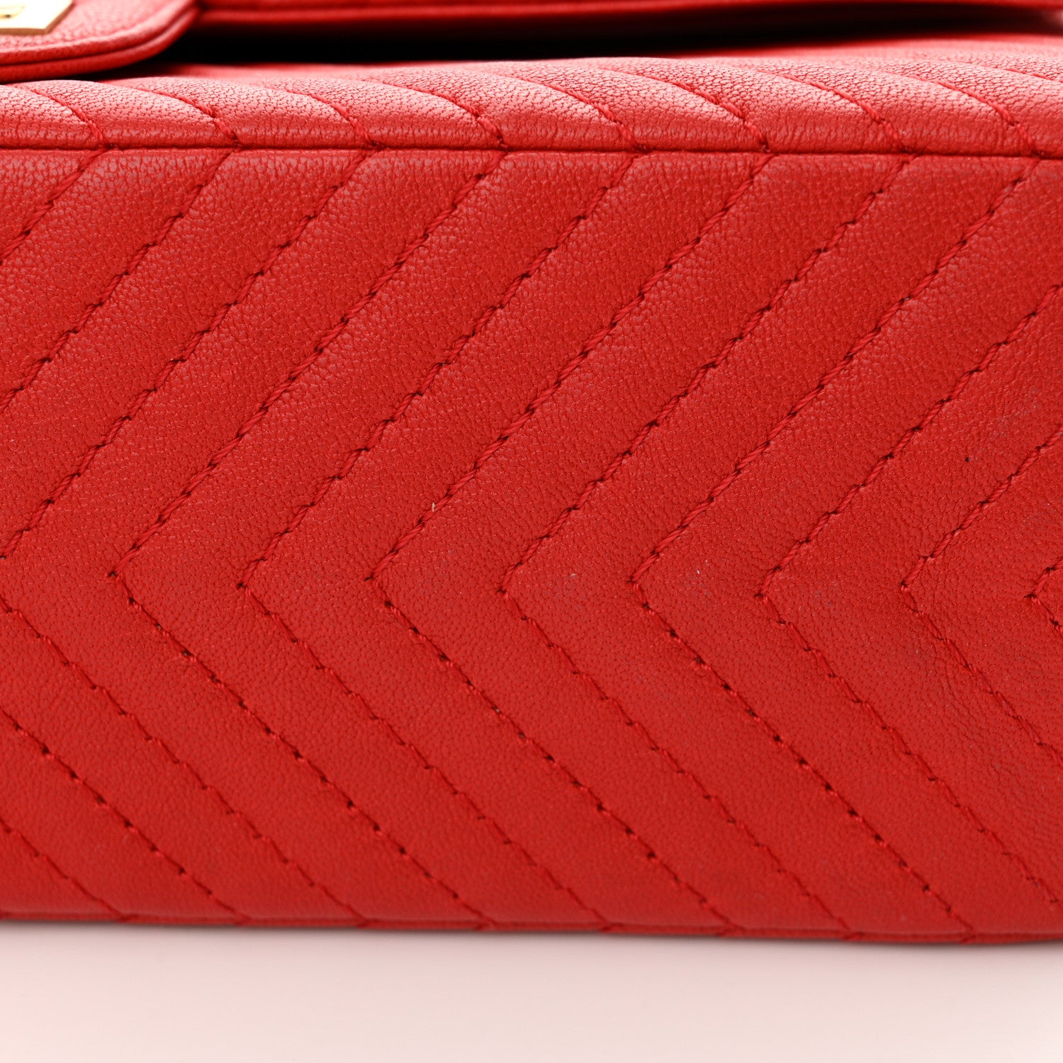 Chanel Sheepskin Chevron Quilted 2.55 Reissue 226 Flap Red 11 of 14