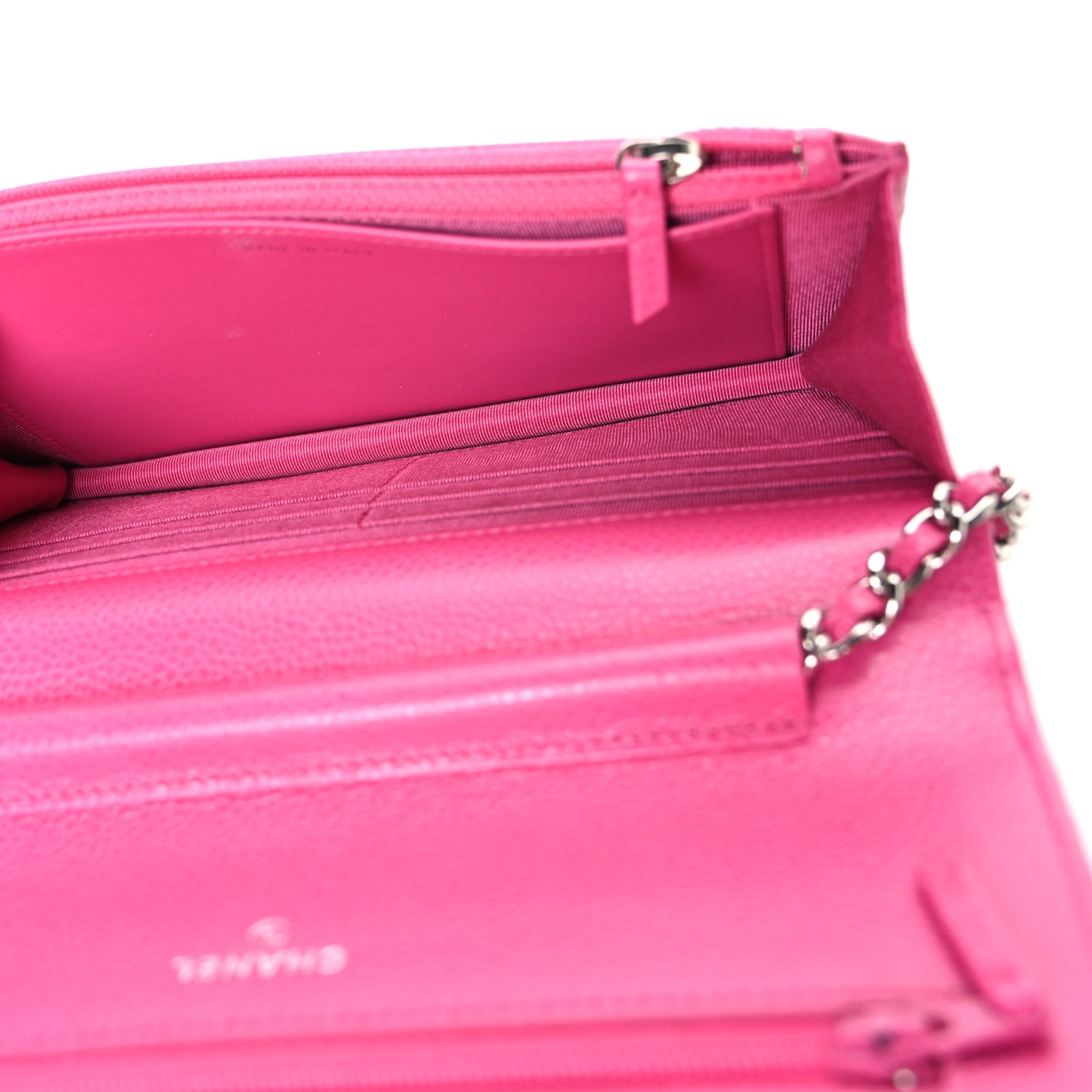 Caviar Quilted Wallet on Chain WOC Pink