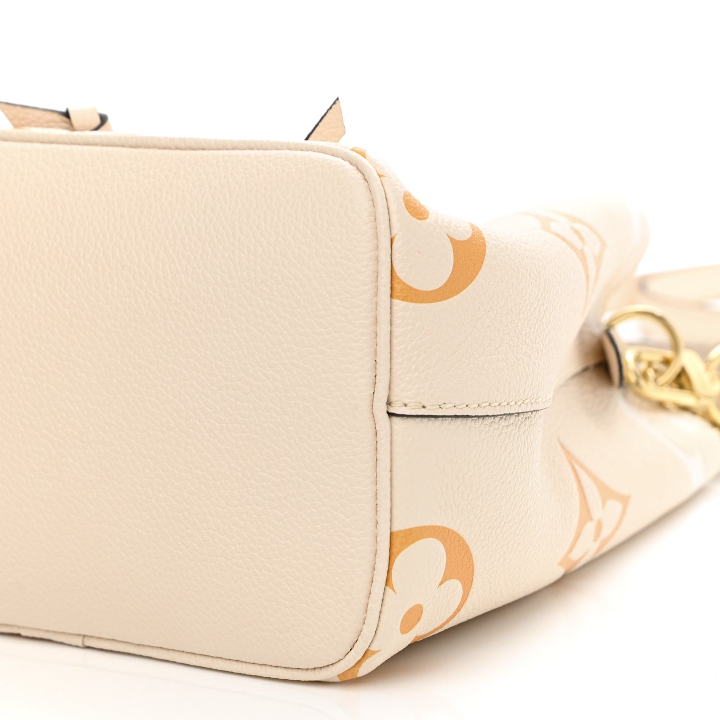 Empreinte Monogram Giant By The Pool Neonoe BB Cream Saffron