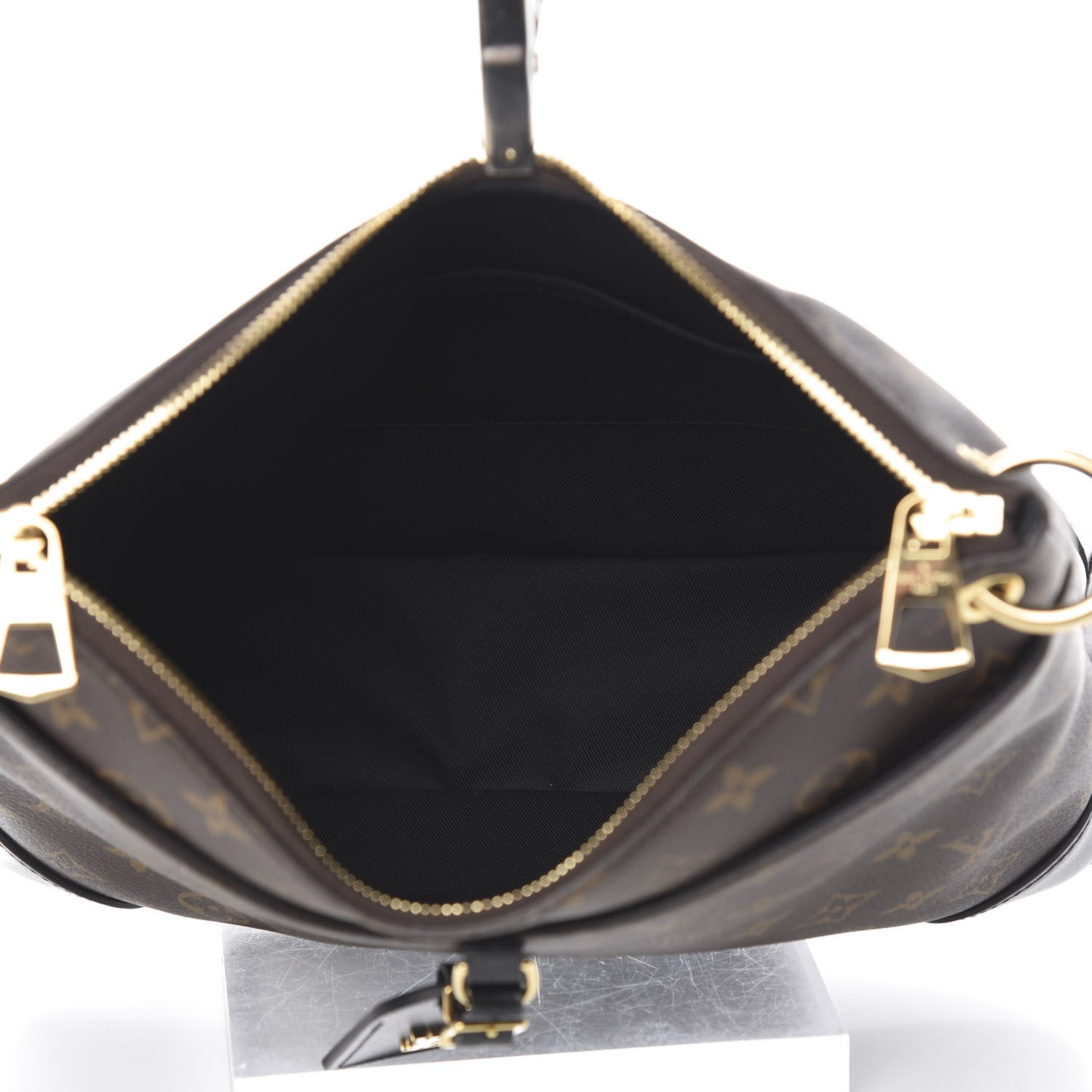 Louis Vuitton Monogram Odeon MM Black 5 of 11
