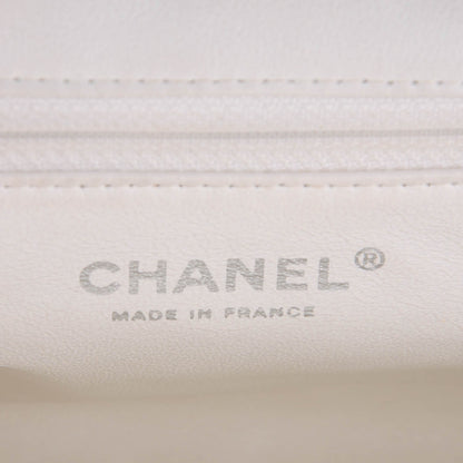 Chanel Caviar Quilted Timeless Clutch White 5 of 6