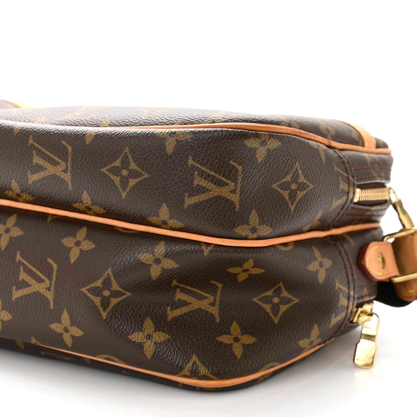 LOUIS VUITTON Monogram Reporter PM