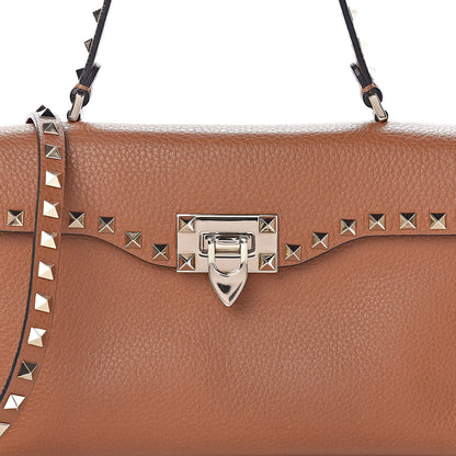 Valentino Garavani Pebbled Calfskin Small Rockstud Single Handle Flap Bag Light Cuir 10 of 10