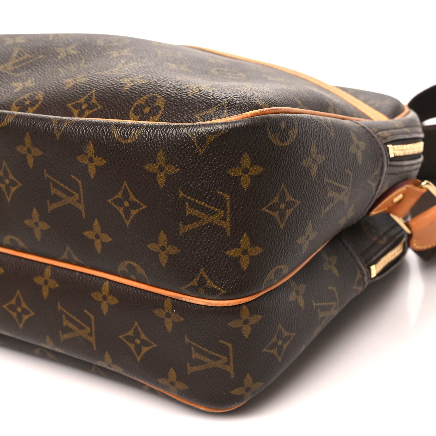 Louis Vuitton Monogram Reporter GM 10 of 10