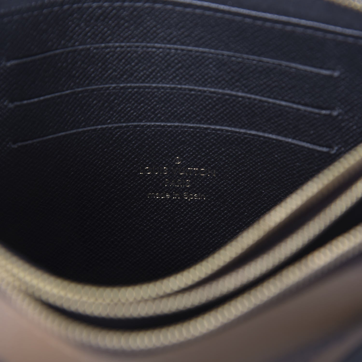 Louis Vuitton Reverse Monogram Giant Double Zip Pochette 8 of 10