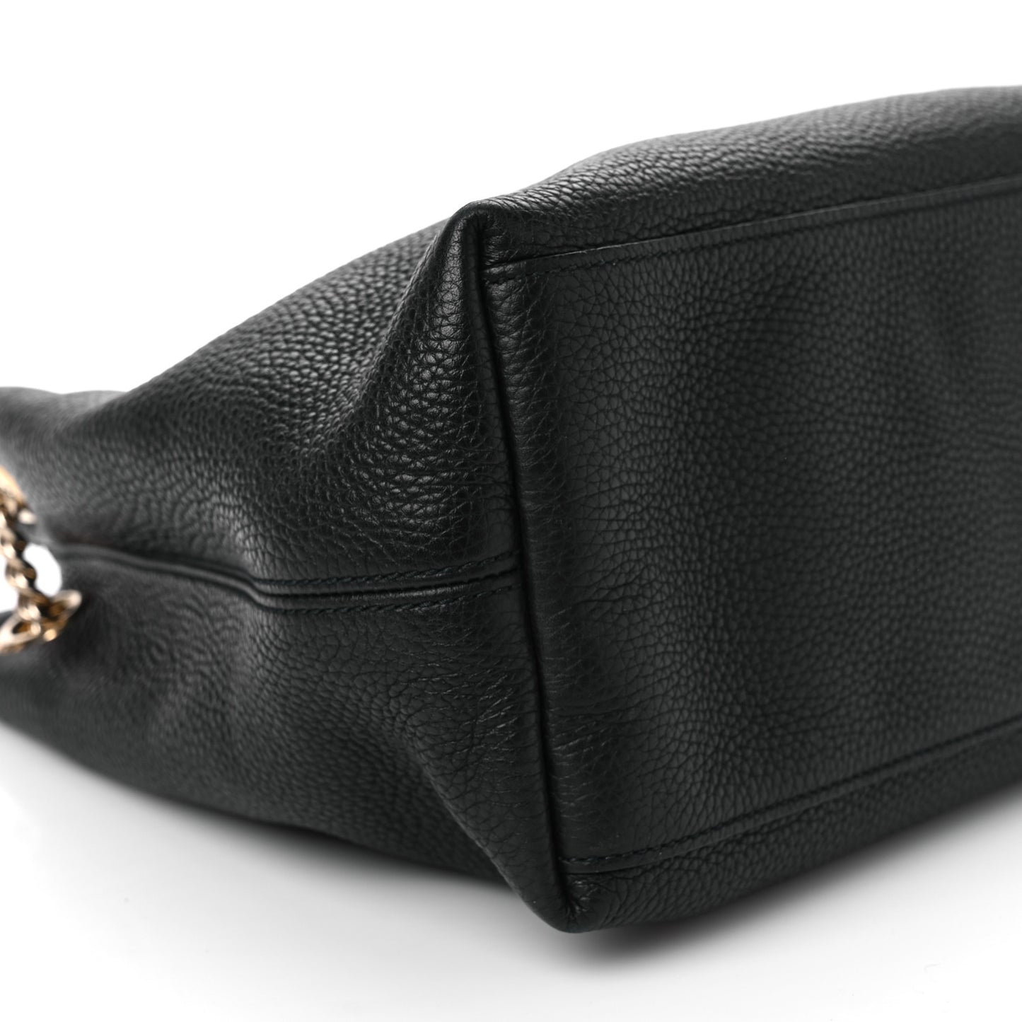 Pebbled Calfskin Medium Soho Chain Shoulder Bag Black