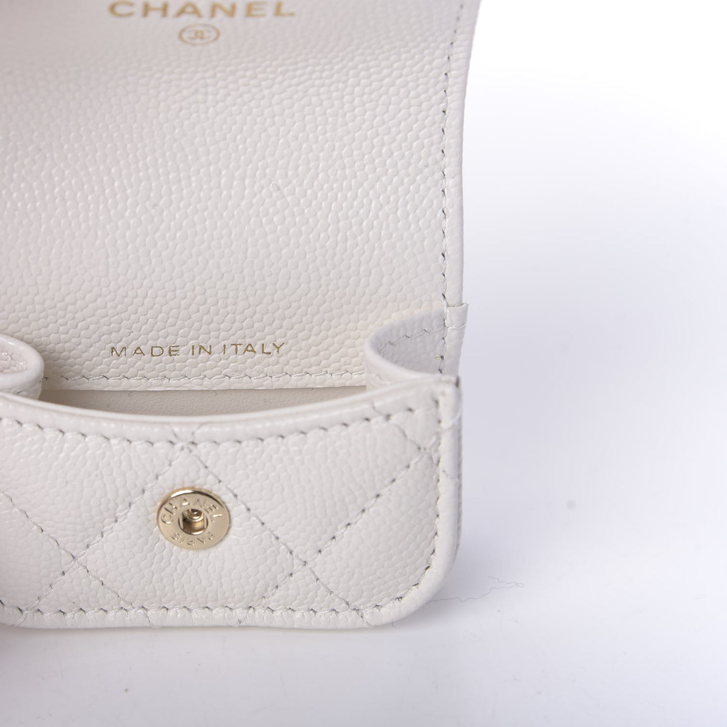 Caviar Quilted Airpods Pro Case White