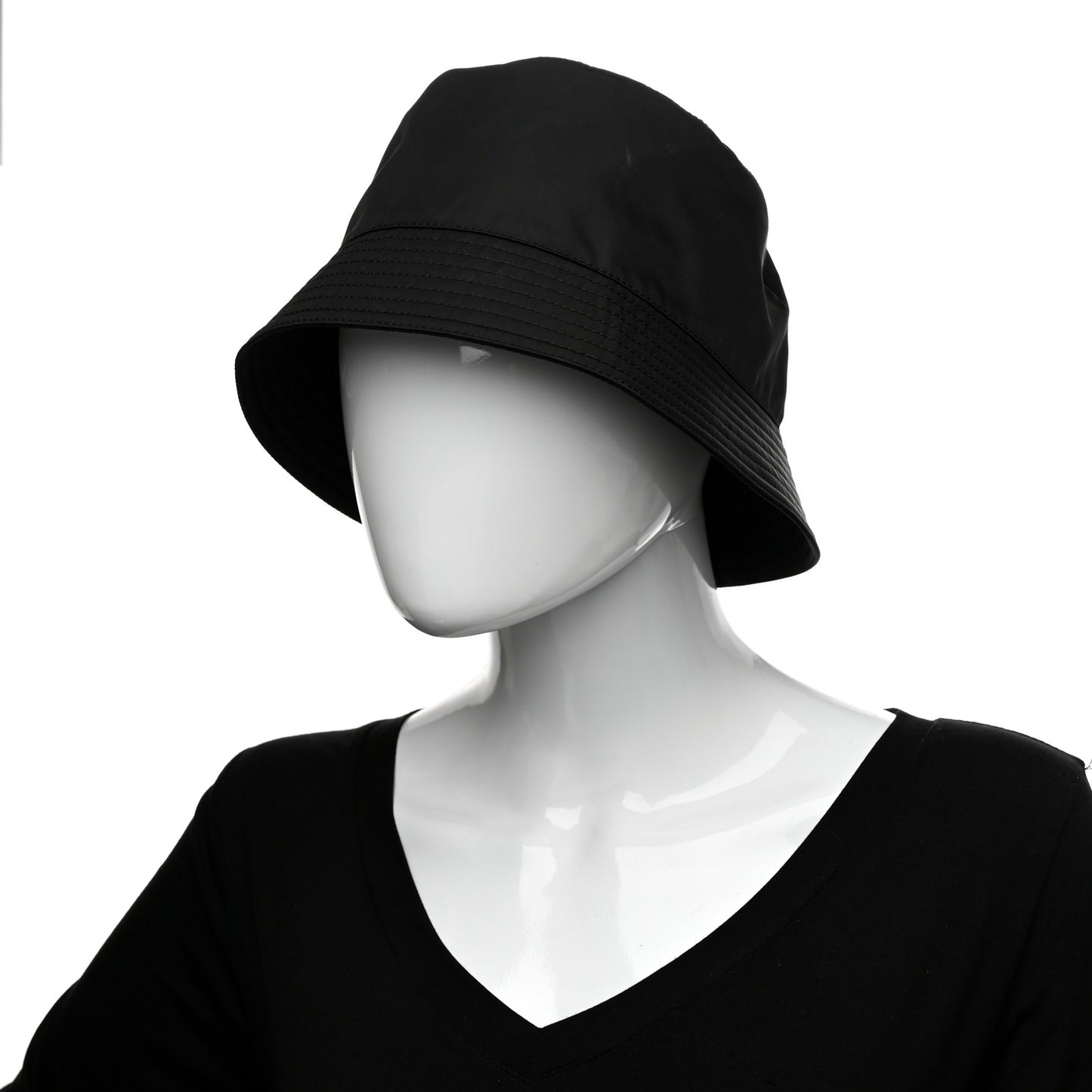 Re-Nylon Metal Triangle Logo Womens Bucket Hat M Black