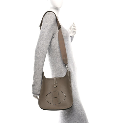 Hermes Taurillon Clemence EVELYNE III PM Etoupe 2 of 11