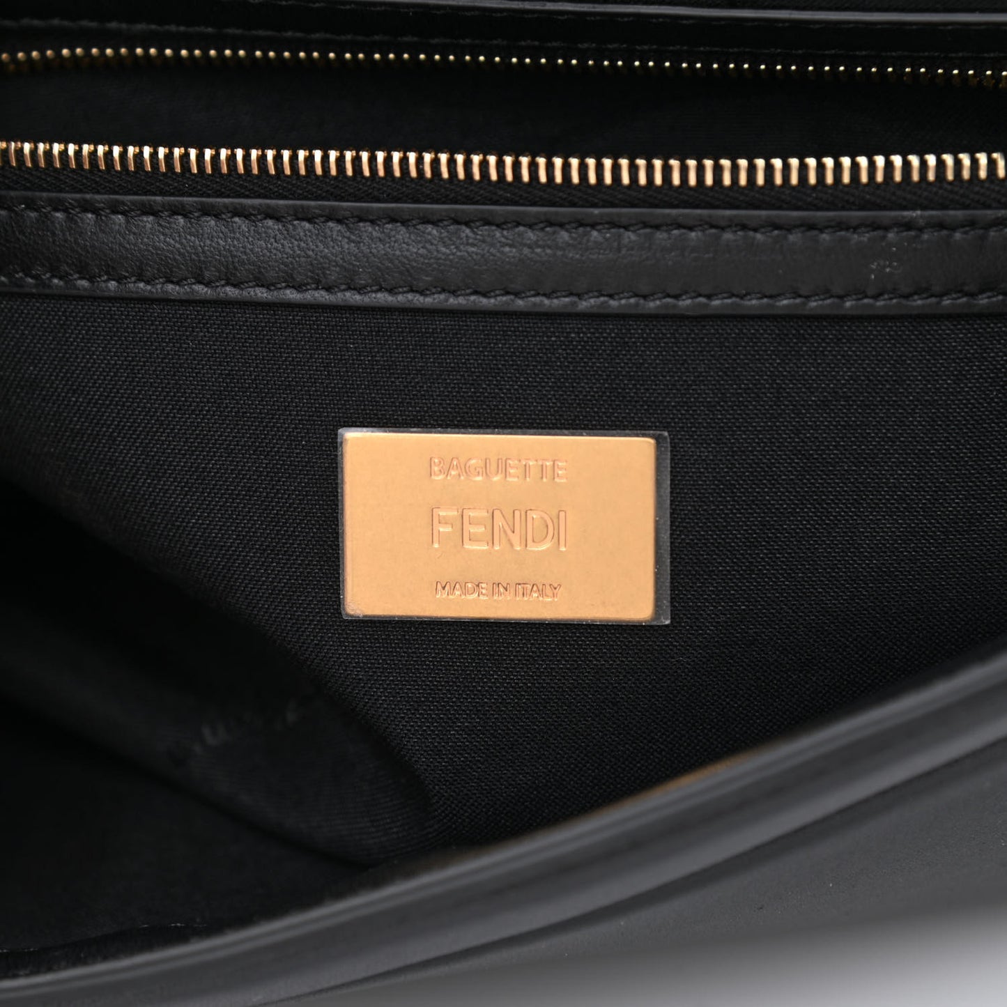 Nappa Apolo Chain Baguette Black