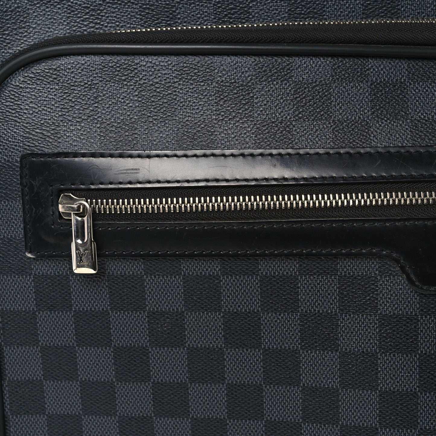 Damier Graphite Pilot Case