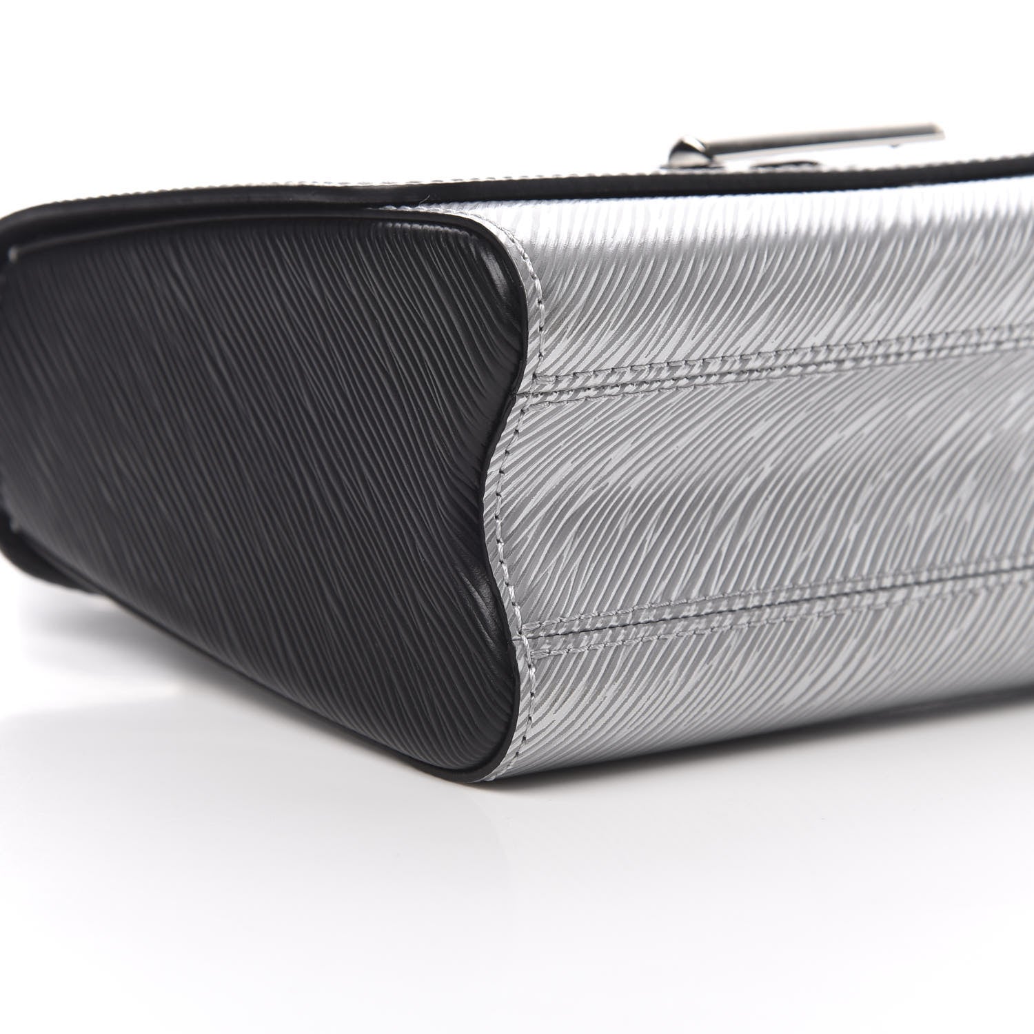 Louis Vuitton Epi Twist Shoulder Bag MM Argent 10 of 12