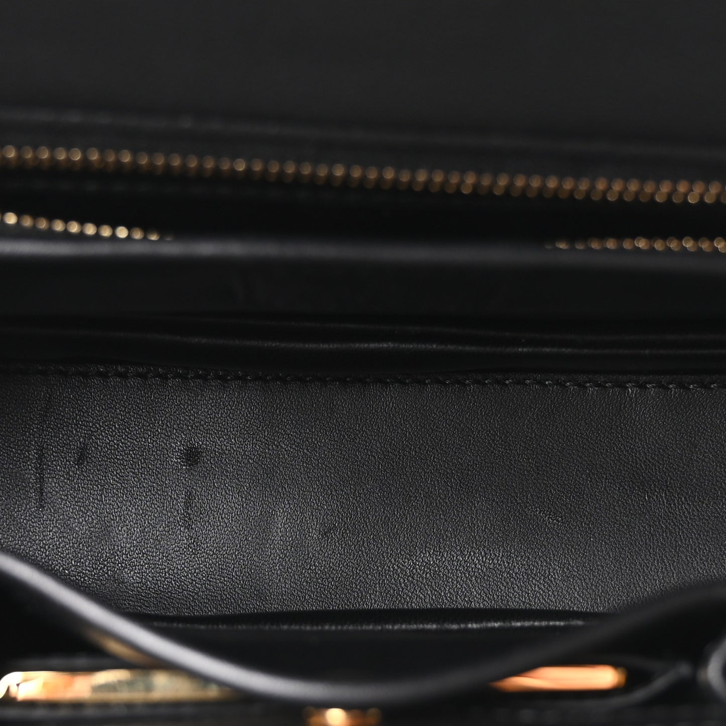 Shiny Polished Calfskin Medium Bamboo Diva Black