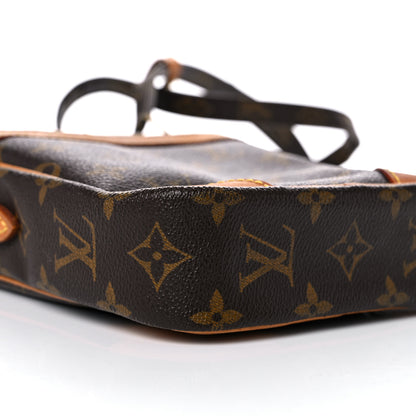 Louis Vuitton Monogram Danube 21 8 of 26
