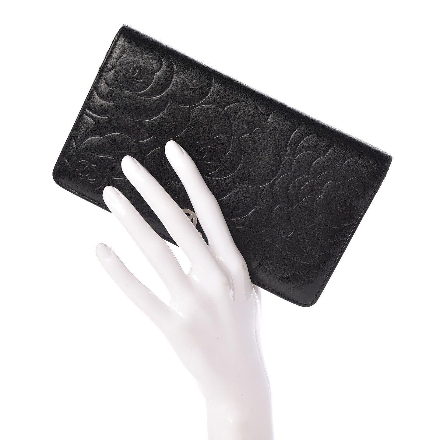 Lambskin Camellia Embossed Yen Wallet Black