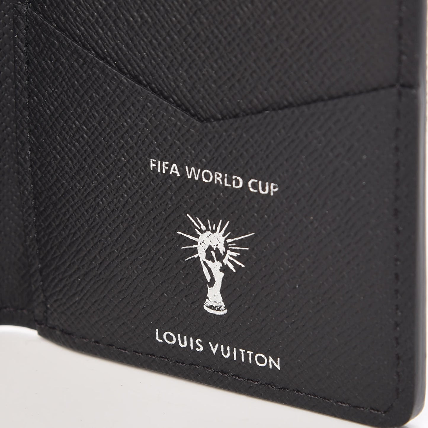 Epi World Cup Pocket Organizer Black