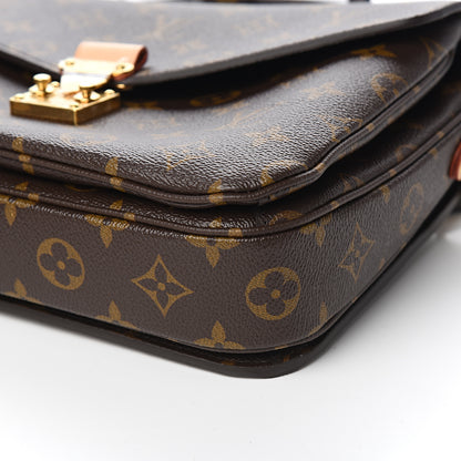 Louis Vuitton Monogram Pochette Metis 8 of 10