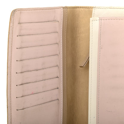 Chanel Metallic Calfskin Diamond Stitched Yen Wallet Gold 14 of 15