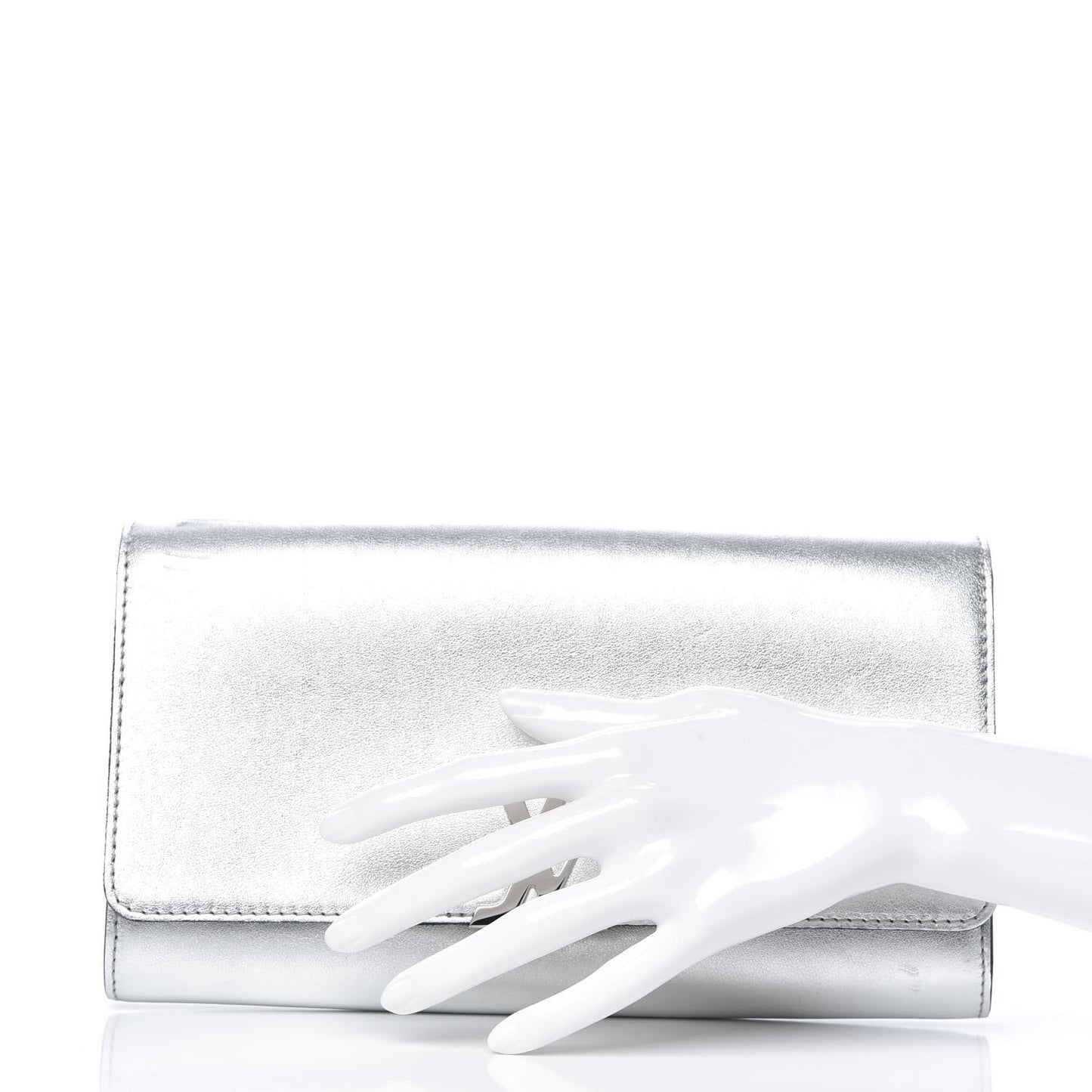 Calfskin Neo Sobe Louise EW Clutch Silver
