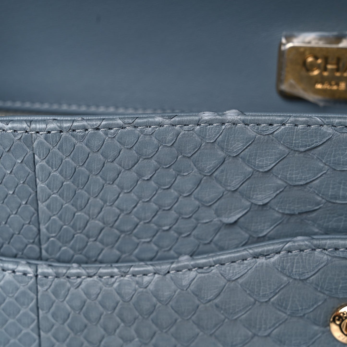 Python Jumbo Double Flap Light Blue