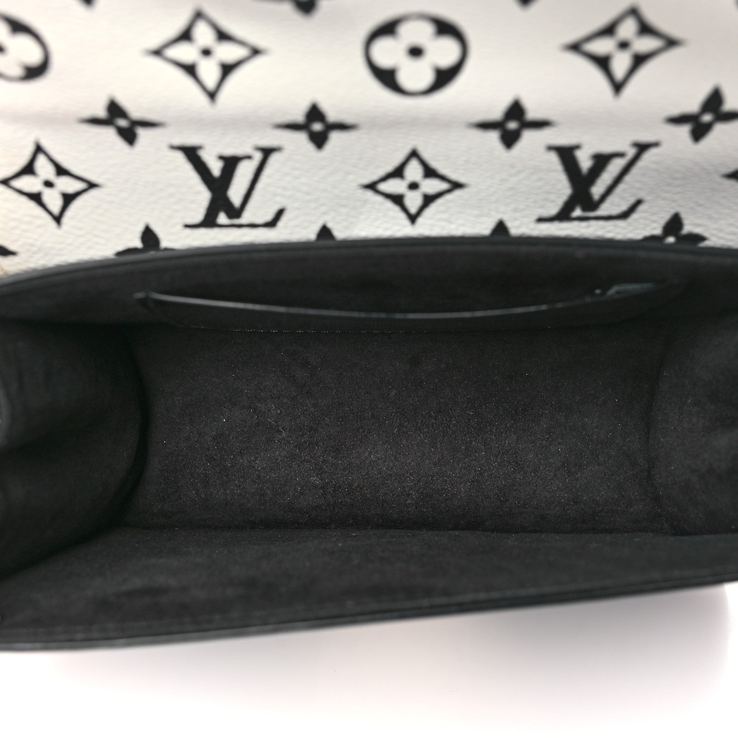 Louis Vuitton Vernis Epi Monogram Wynwood Black White 5 of 9