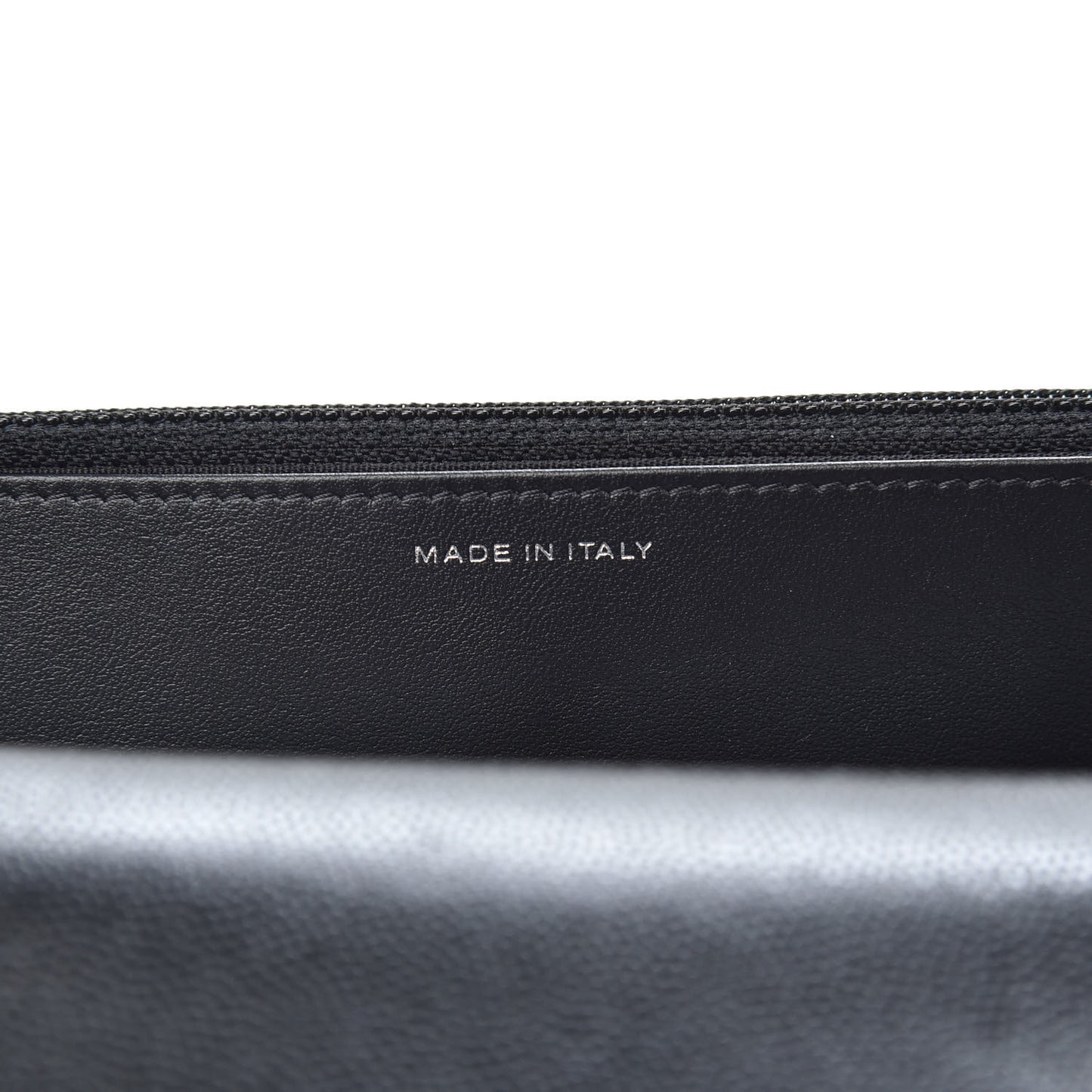 Caviar Quilted My Everything Wallet On Chain WOC Black