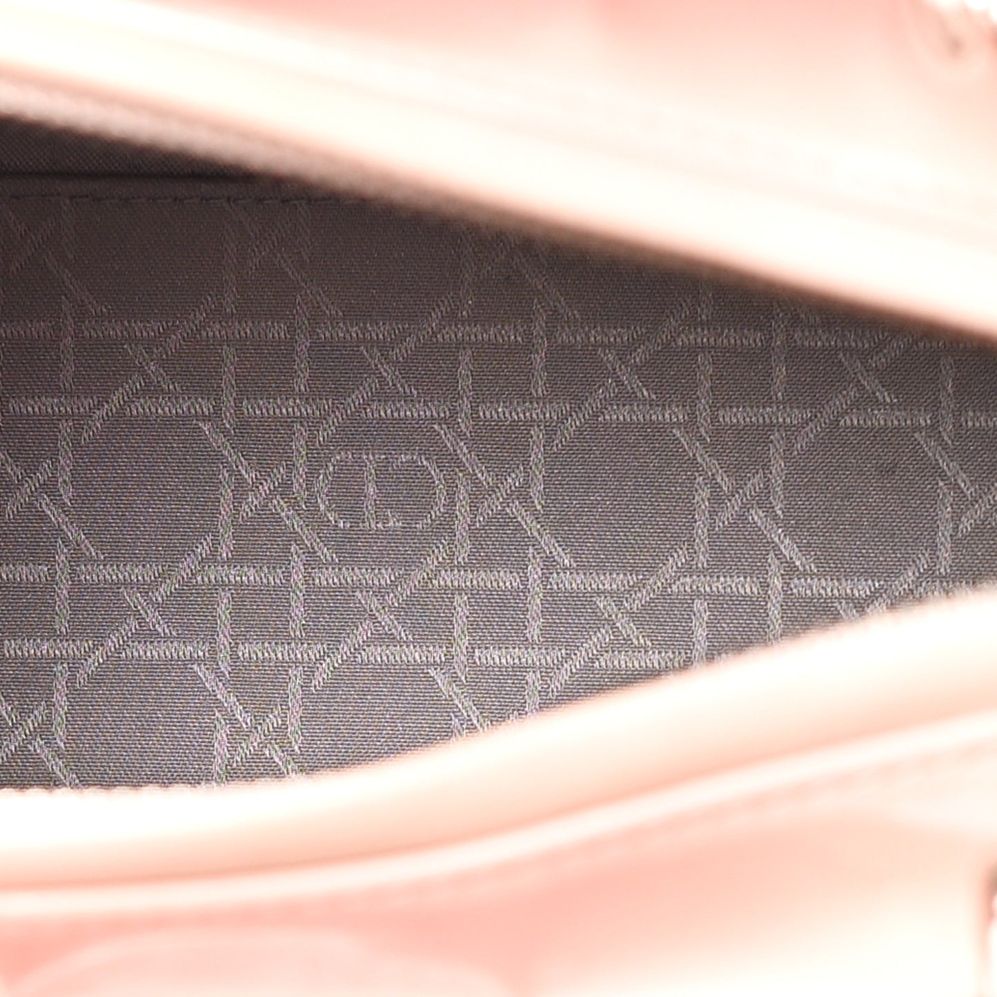 Patent Cannage Medium Lady Dior Rose Clair