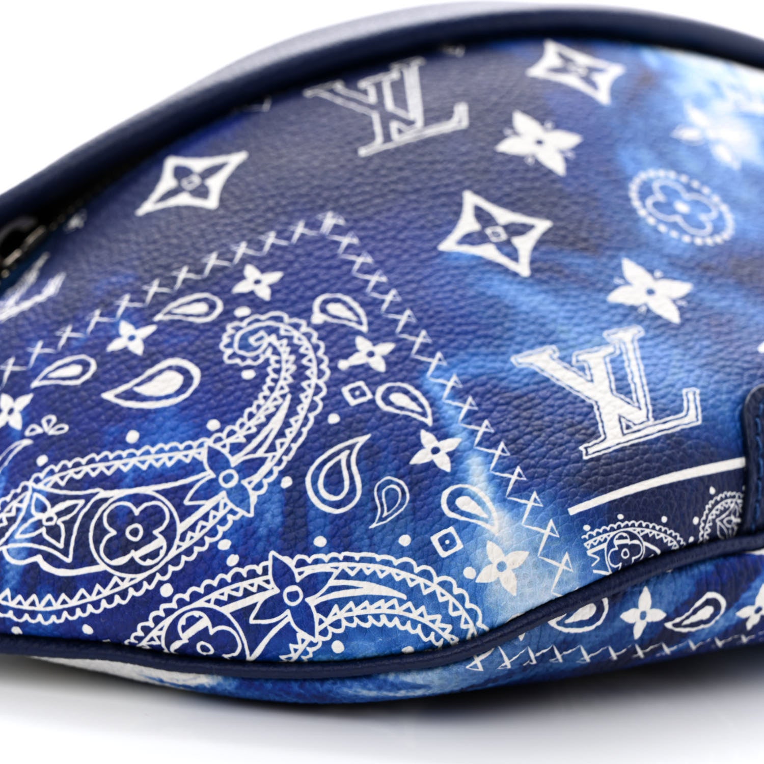 Louis Vuitton Cowhide Monogram Bandana Discovery Bumbag PM Blue 8 of 9