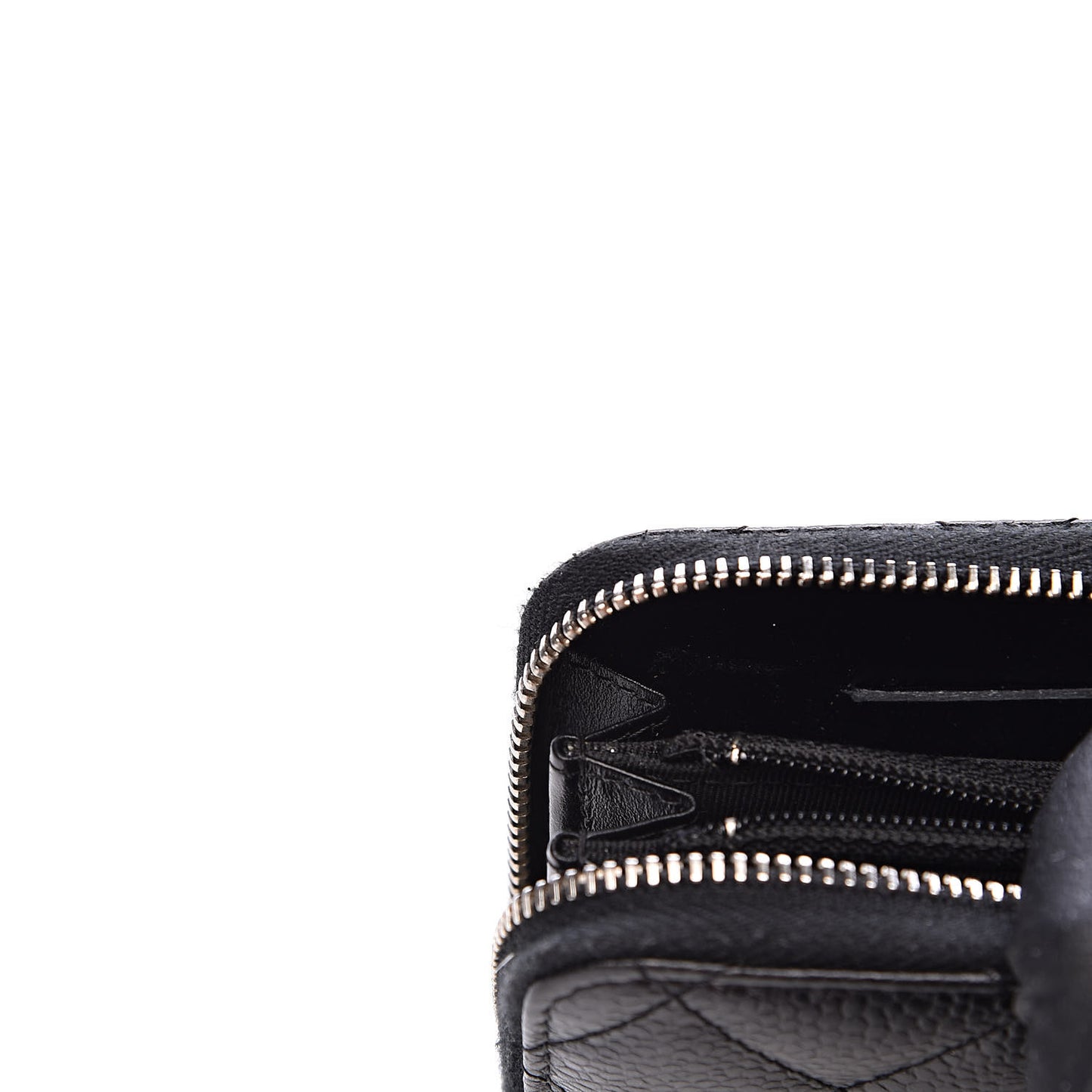 Caviar Quilted Small Gusset Zip Around Wallet Black